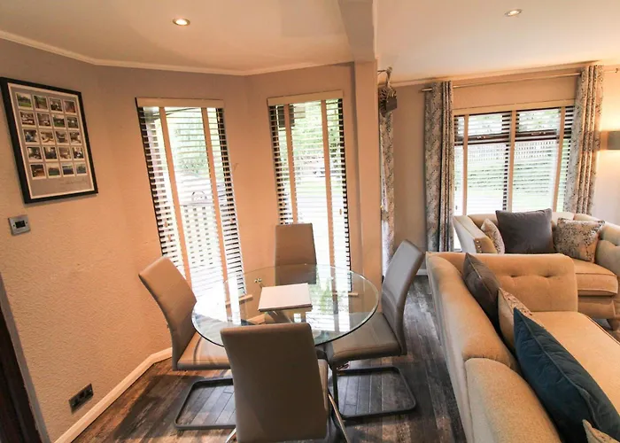 Grasmere 12, White Cross Bay, Windermere *