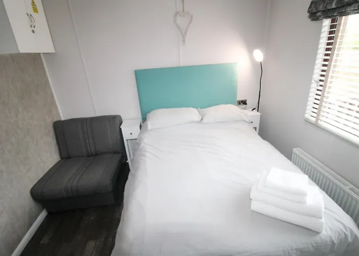 Grasmere 12, White Cross Bay, Windermere Troutbeck Bridge