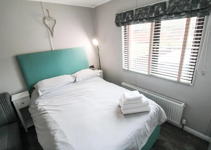 Grasmere 12, White Cross Bay, Windermere Troutbeck Bridge